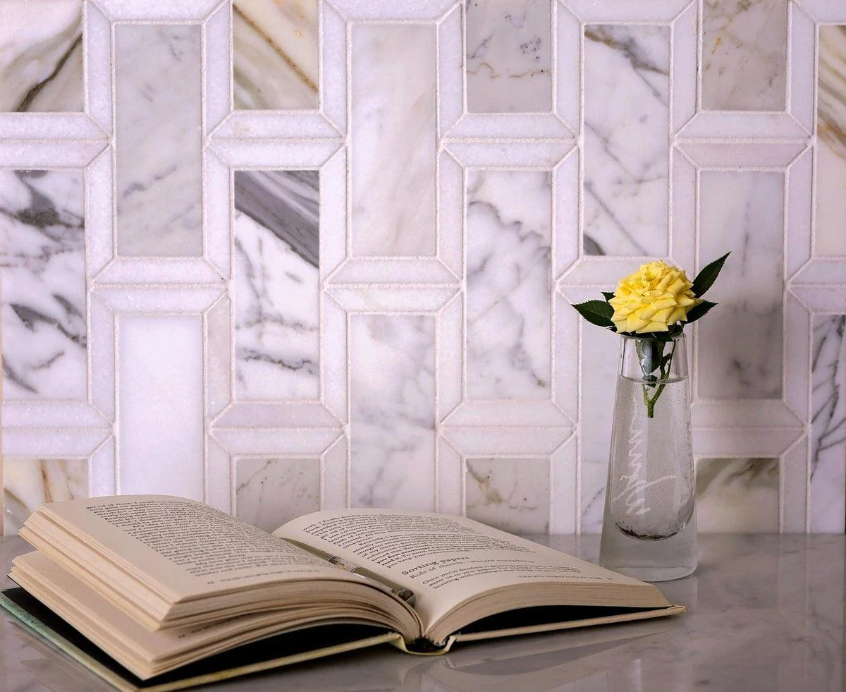 Calacatta Gold & Thassos Bricks Mosaic Tile - Image 5