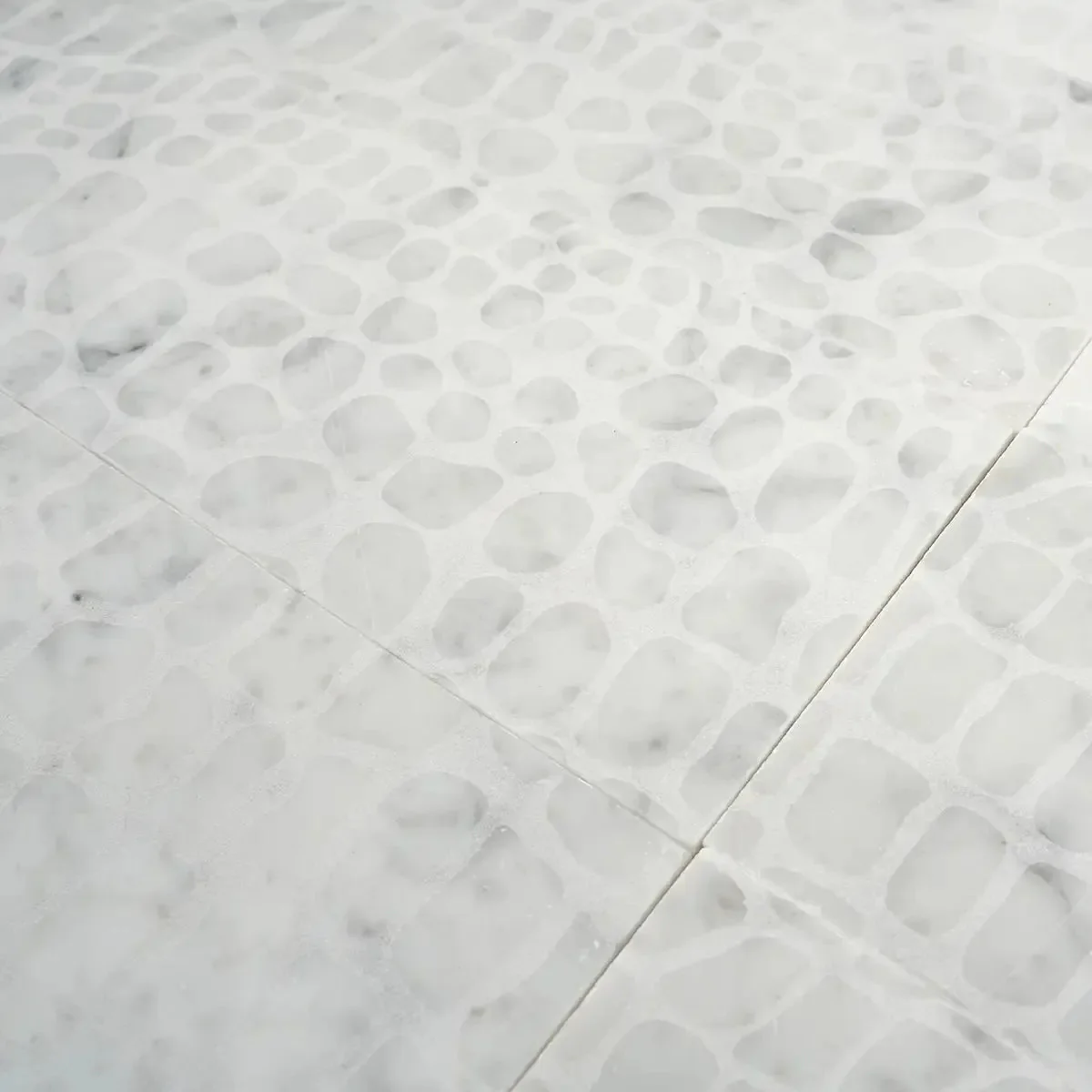 Carrara Gator Etched Subway Marble Tile - Image 7